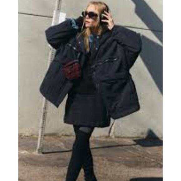 NEW Free People Movement XS/S Billie Boxy Lightweight Insulated Jacket Black - Picture 1 of 6